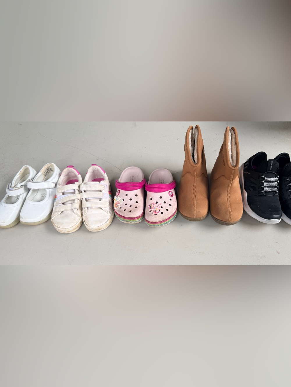 Girls shoe 9-10.5 bundle - Skechers, Crocs